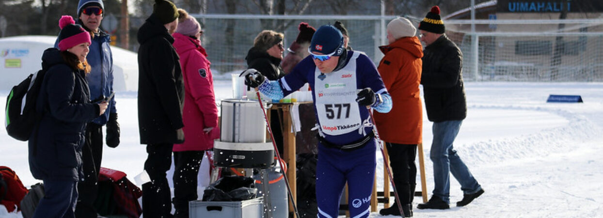 Osaamisella järjestöihin -hanke ja Sirpakka-toiminta talkoissa Jyväskylä Ski Marathonilla